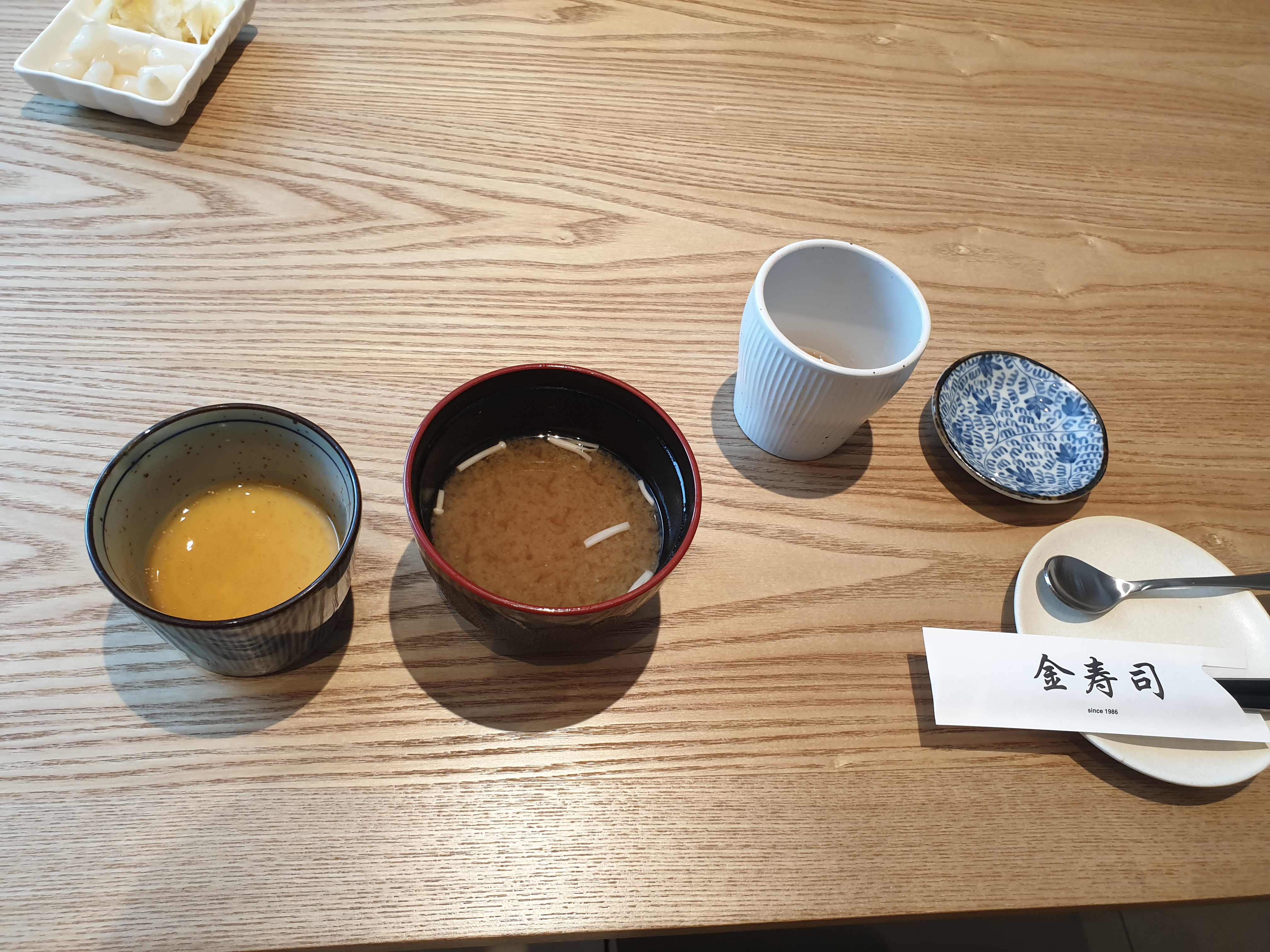 국과 기본찬