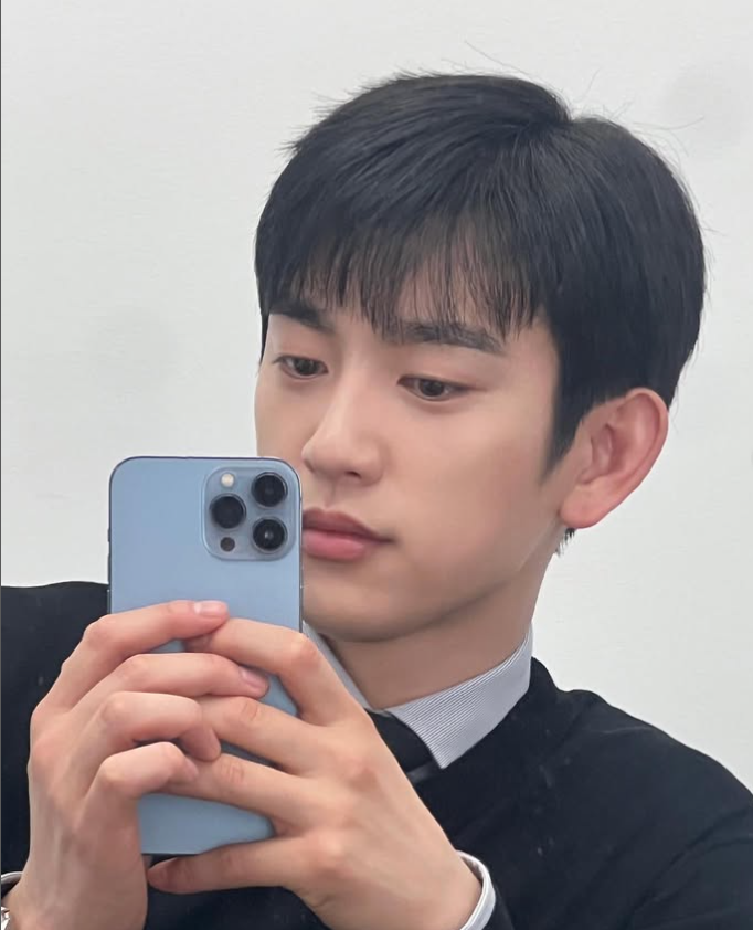 GOT7 박진영 프로필(나이, 키, 가족, 데뷔, 인스타그램)