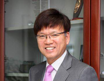 청와대 사퇴 권고: 이병태 규제합리화부위원장 논란 총정리! 나이, 고향, 학력, 전 카이스트 교수 경력, 5.18 성역 발언 파장 및 연관검색어 진상 진단