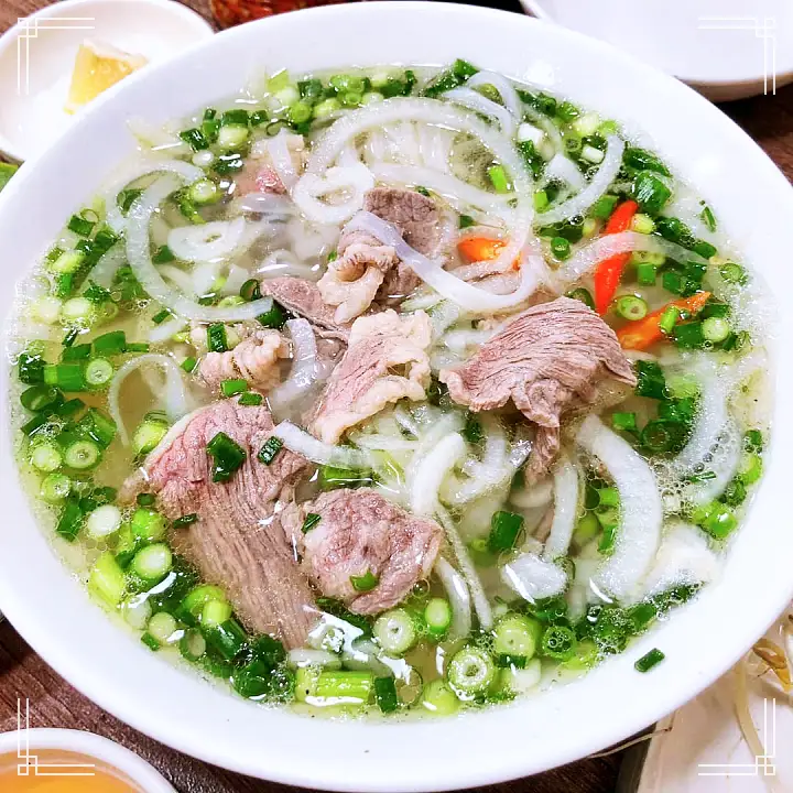 토요일은 밥이좋아 군포 군포역 쌀국수 맛집 베트남 현지 맛 그대로 반쎄오 모닝글로리 자넴 현지인 추천 토밥 좋아 방송정보