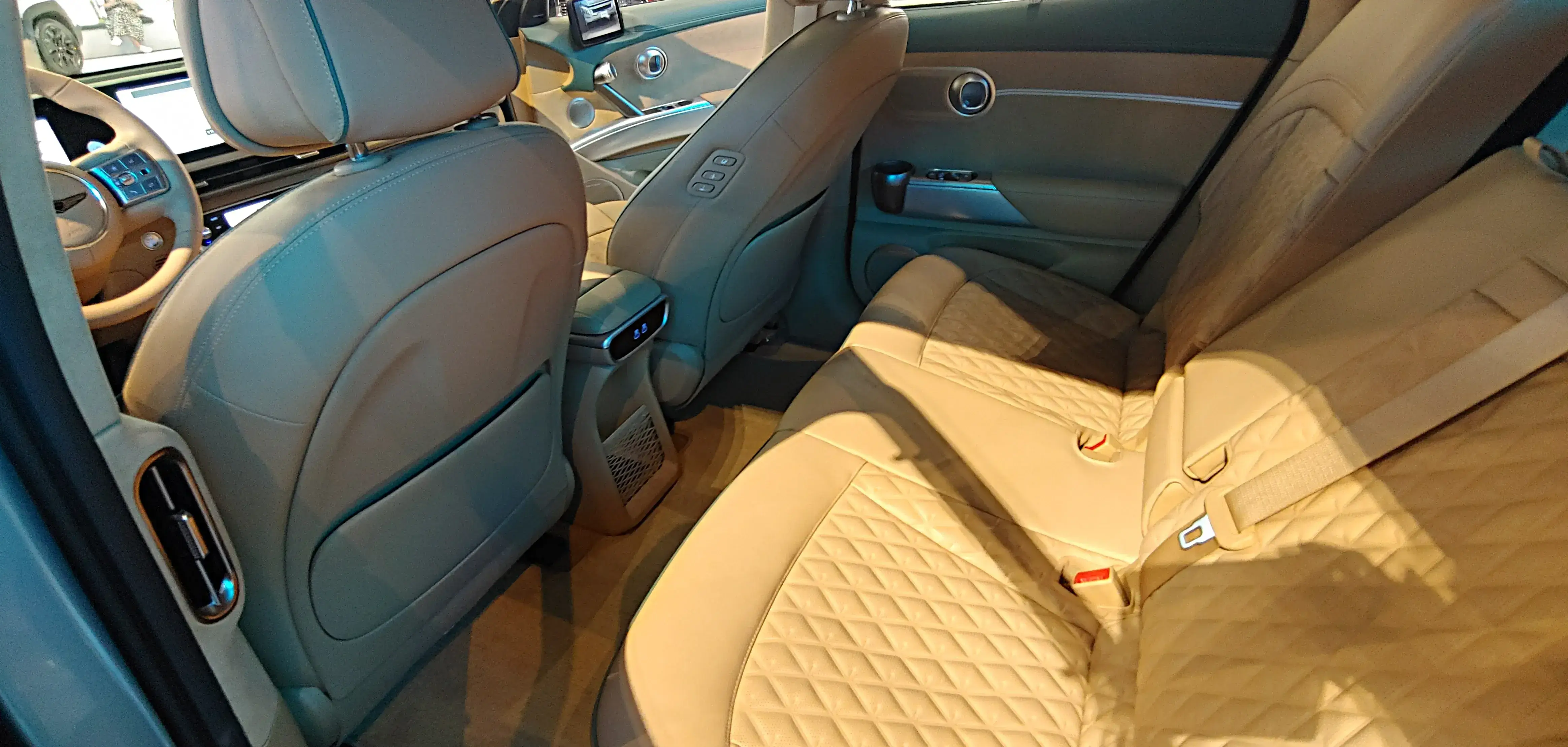 제네시스 GV60(Genesis GV60) 제원 및 실물 후기