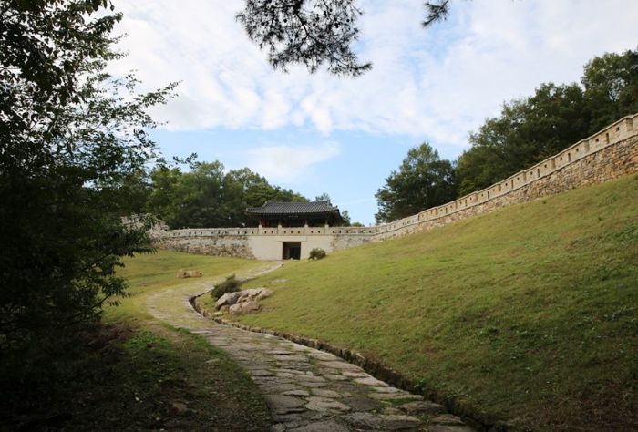 고모산성