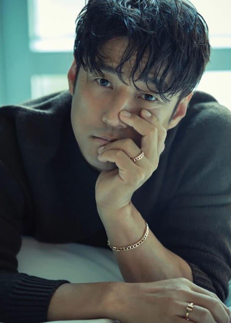 배우-지진희