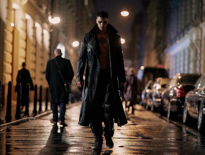 프랑스 슈퍼히어로 액션 판타지 영화다시보기추천 더 크로우 결말 후기 리뷰 - 호평과 혹평