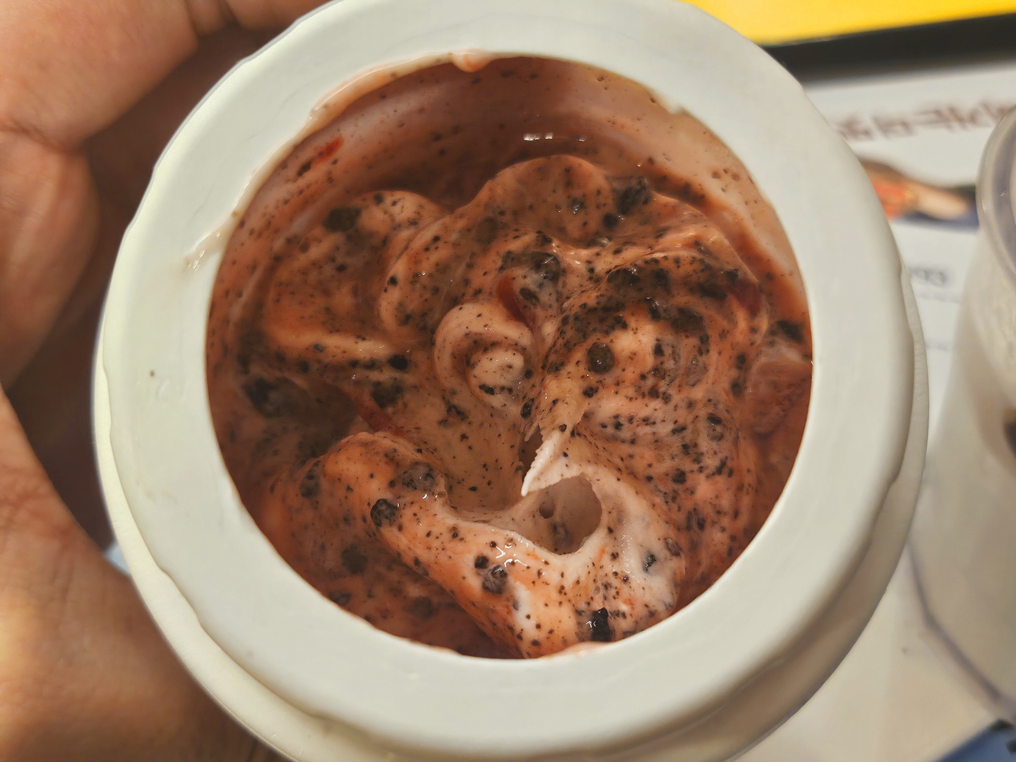 맥도날드 딸기 오레오 맥플러리