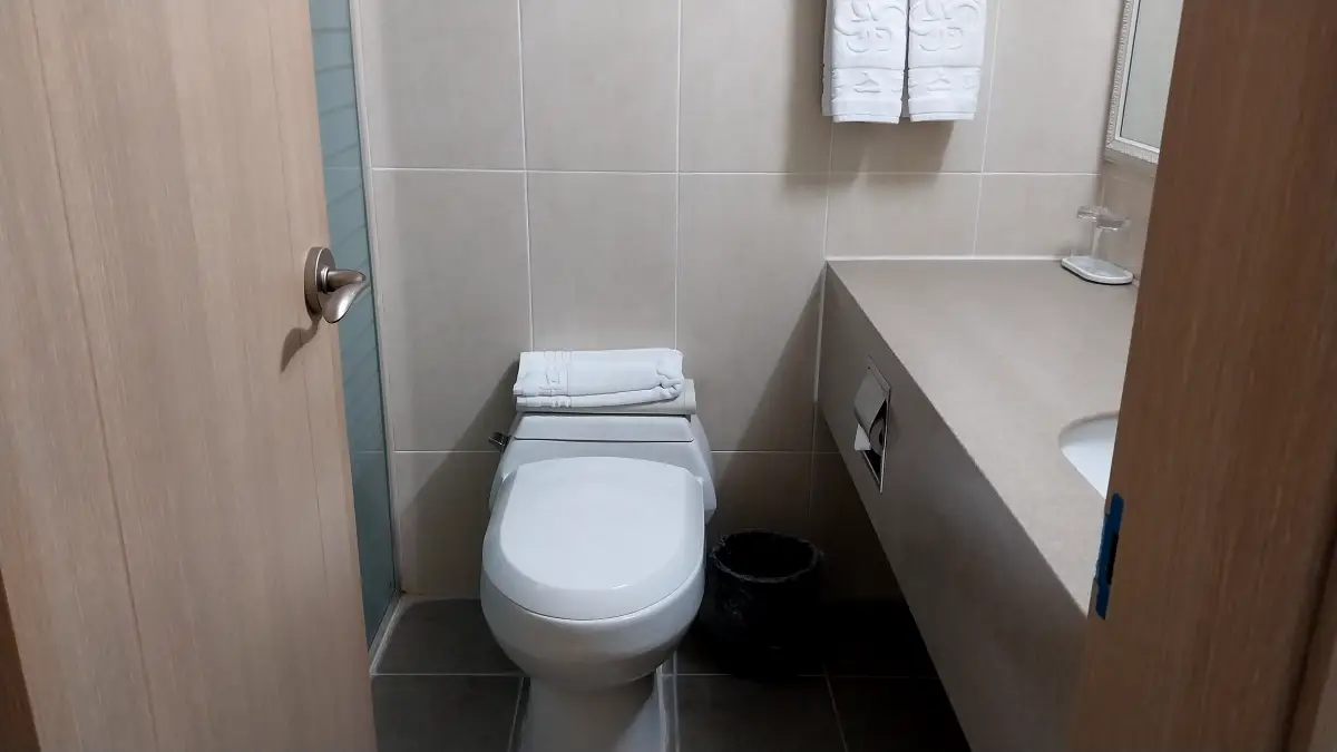 계룡스파텔-양실-화장실