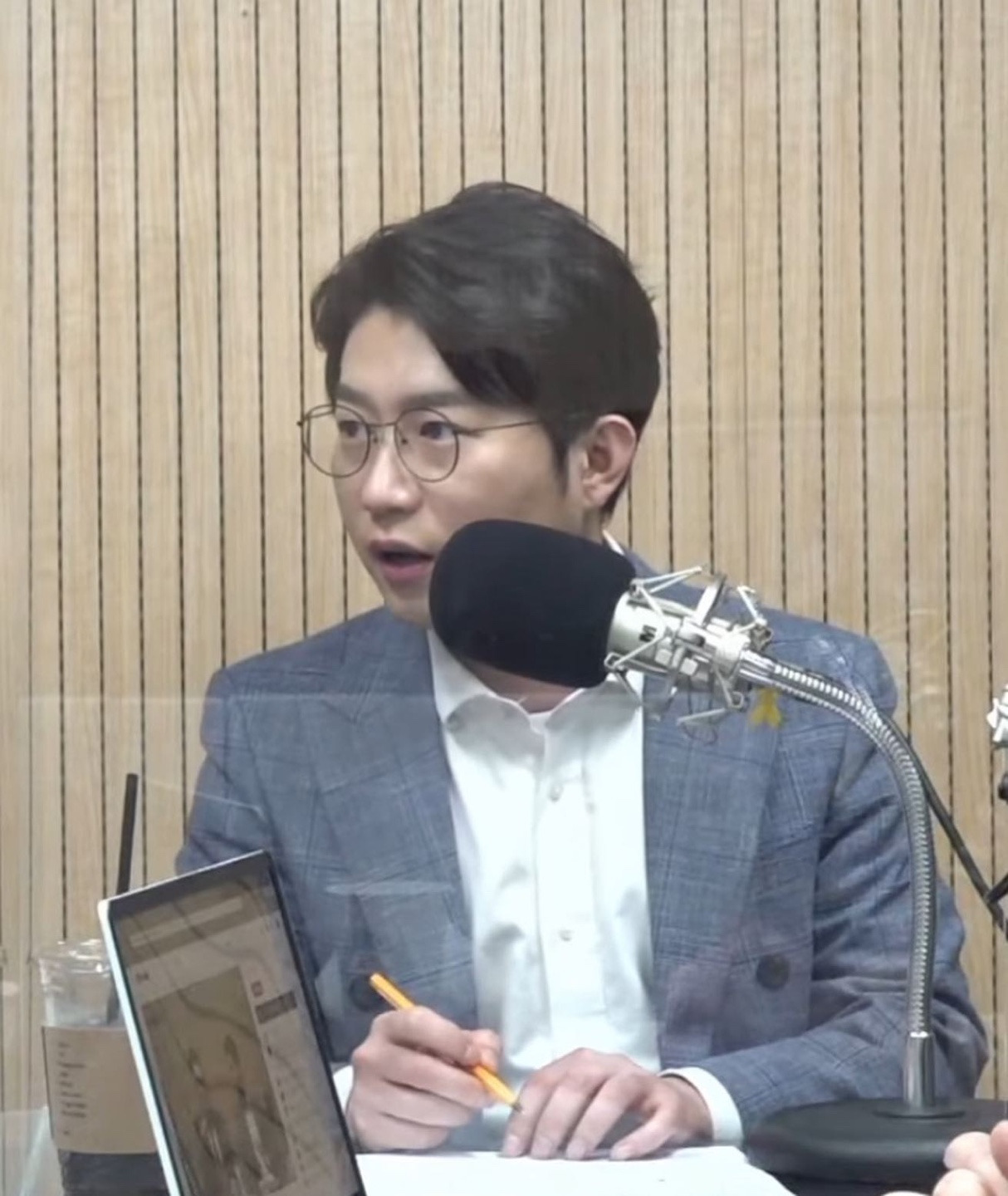 오창석 시사평론가 프로필