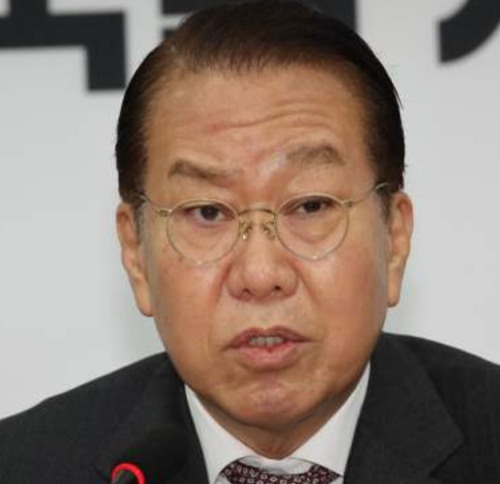 권영세 국회의원 김문수 비판