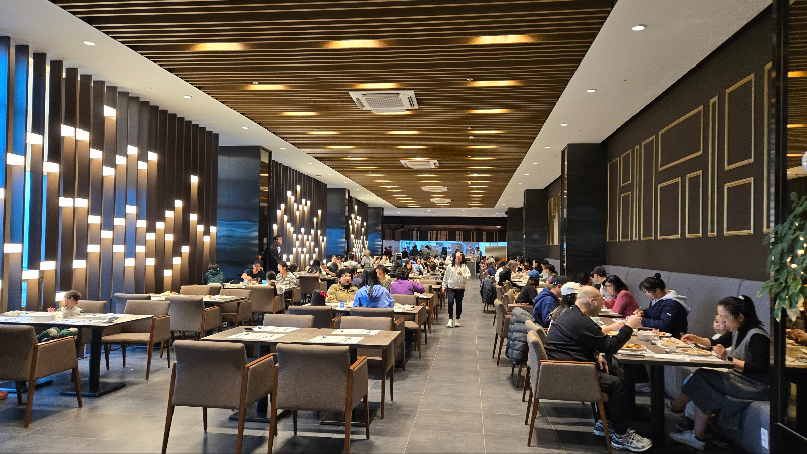 자은도 씨원리조트 조식뷔페 몰타 내부