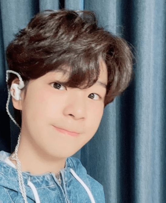 정동원-셀카-사진