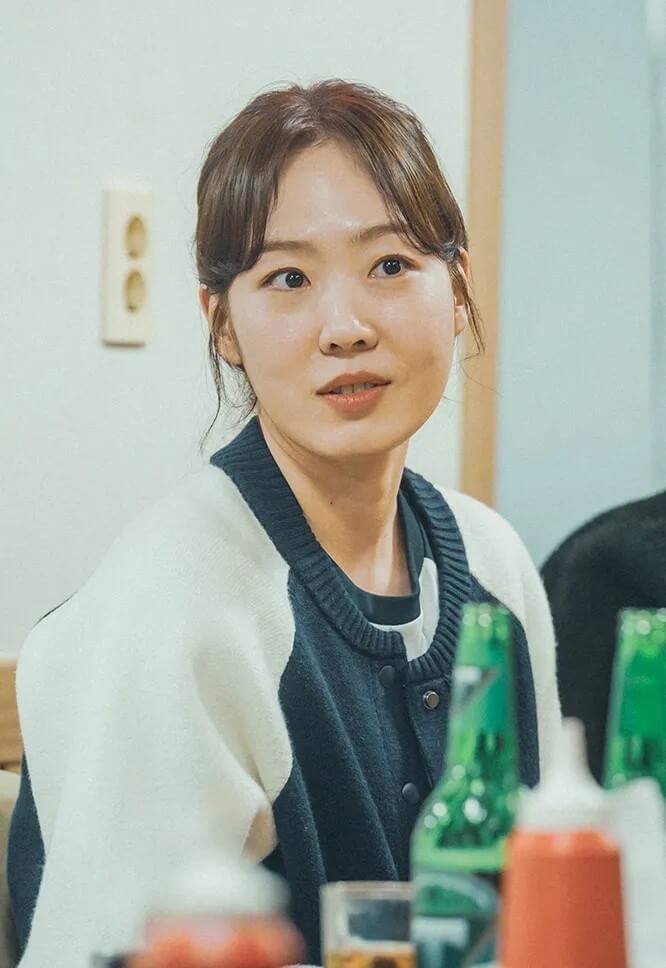 SBS드라마 주민경이 맡은 '하얀사랑' 분장실장 조진미의 홍보 포스터 입니다.