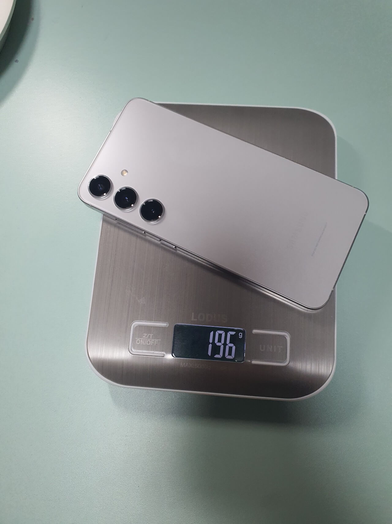 s24 플러스 무게