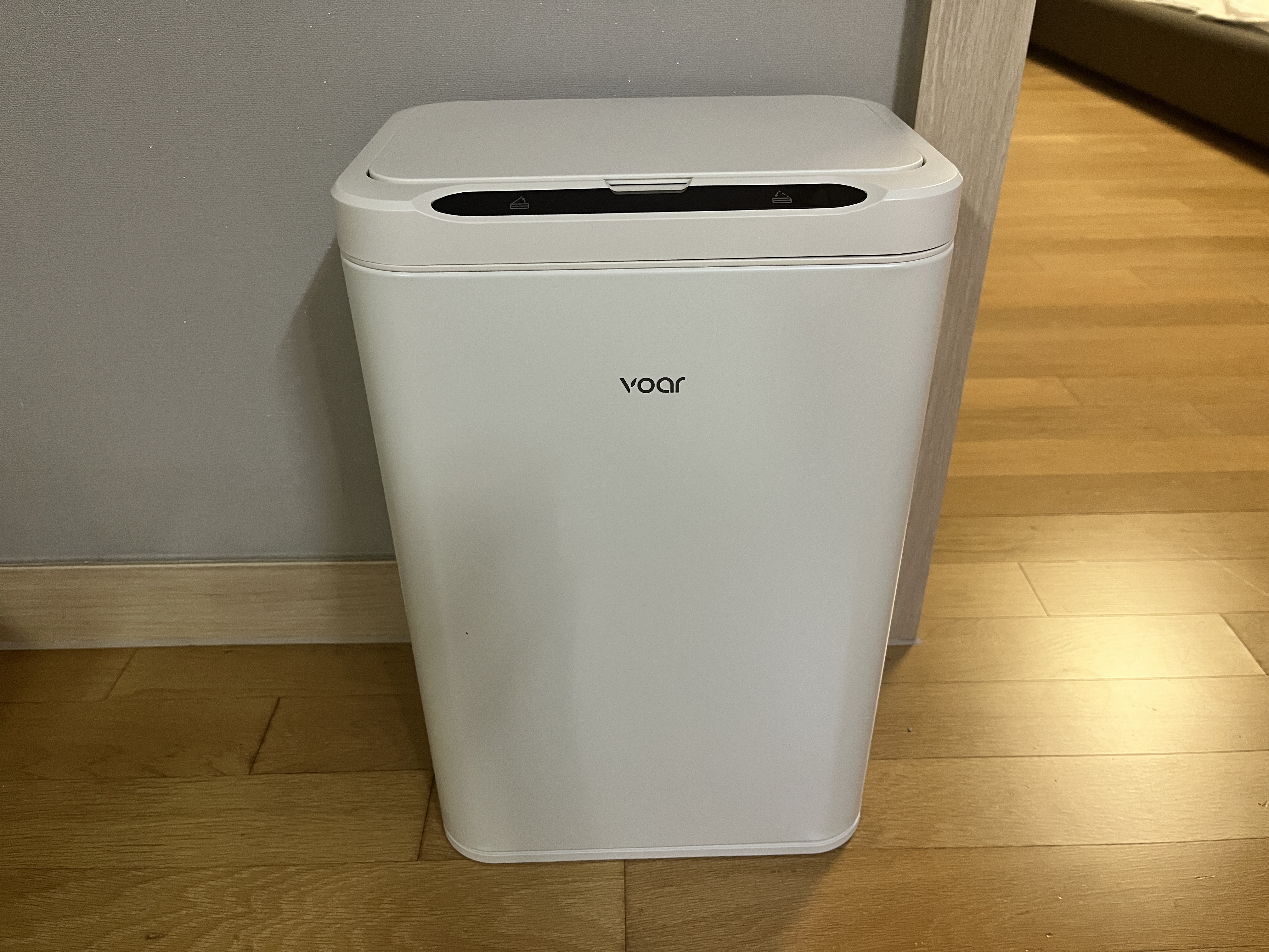 보아르 컴플릿 자동센서 휴지통 모습