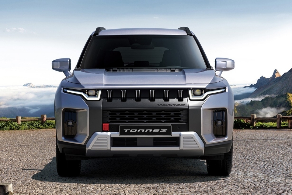 쌍용 토레스 가격 제원 연비 정보