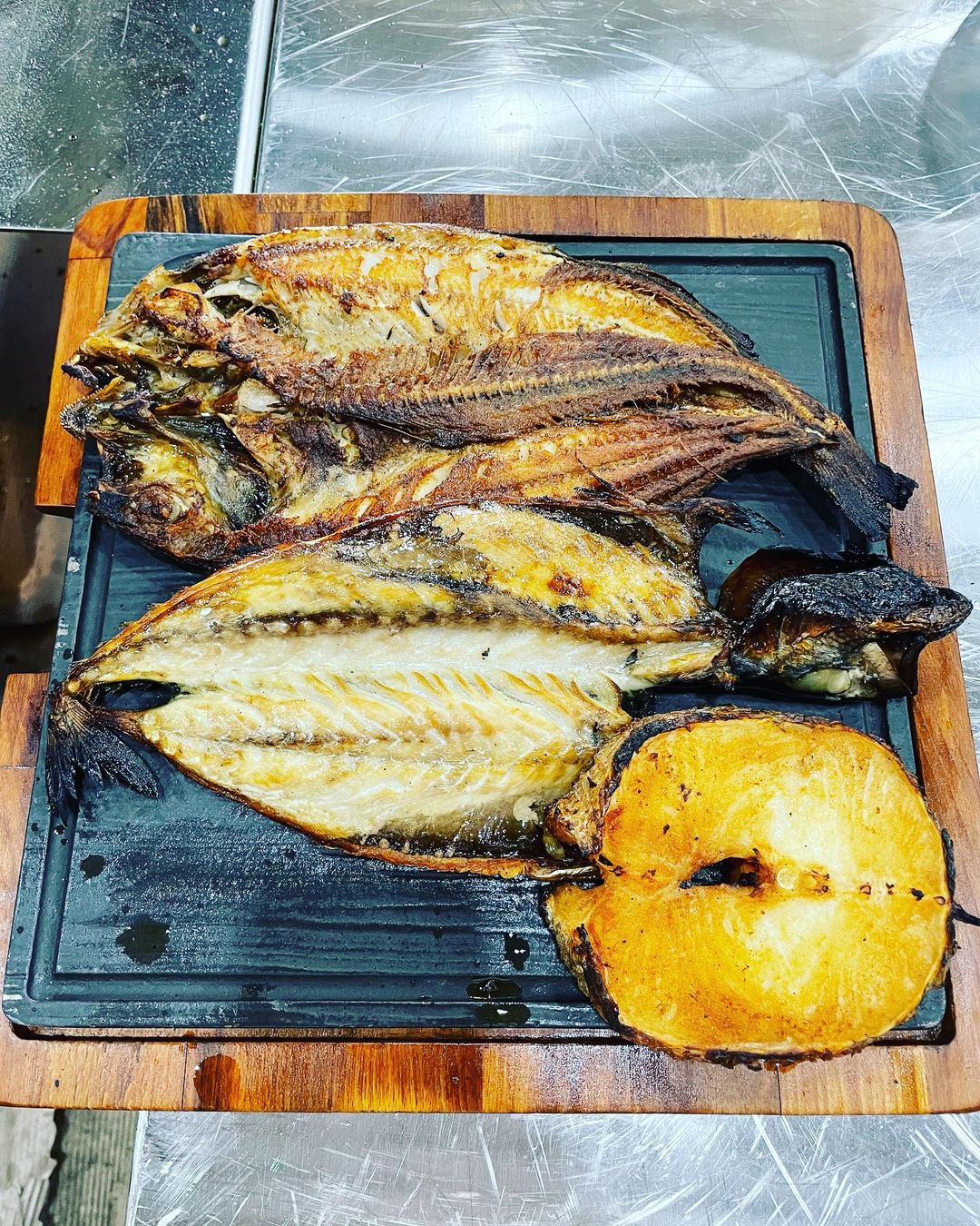 화성 안녕 고수의 부엌 돌솥밥 정갈한 풍미, 훈연 고등어 갈치 임연수 생선 구이 정식 맛집 추천