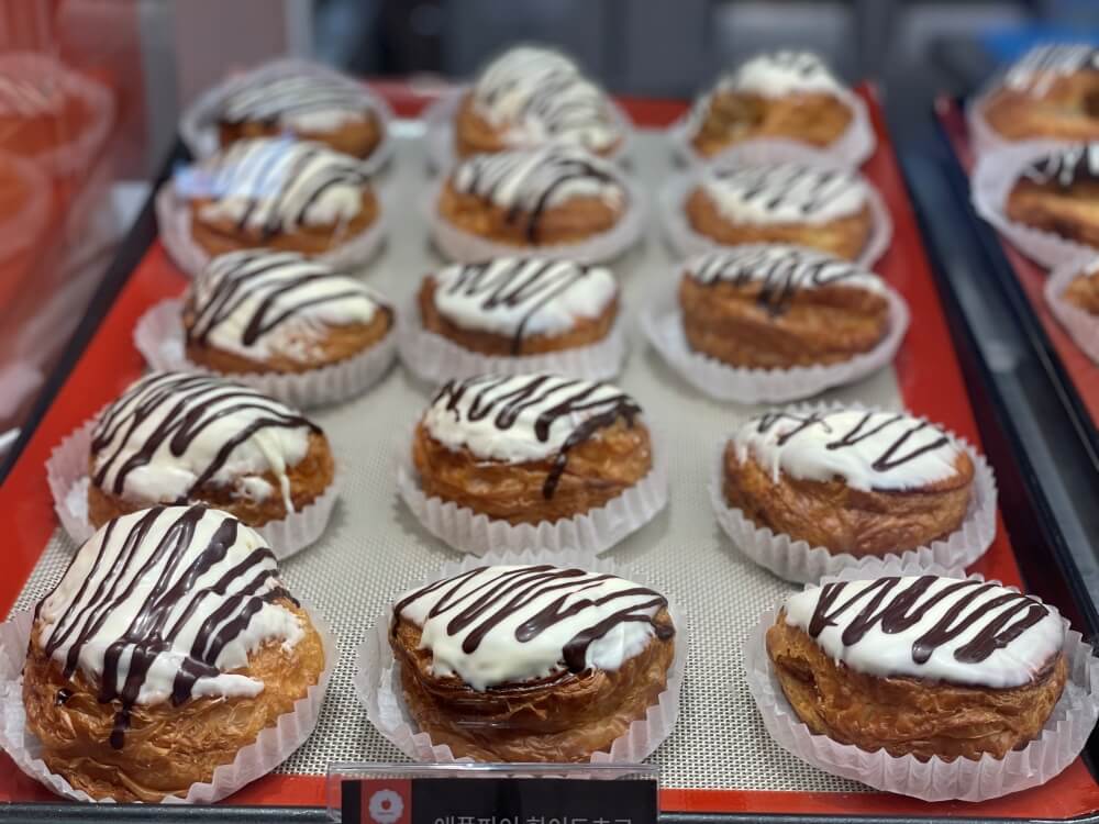 레드애플(REDAPPLE) - 애플파이 화이트초코 모습