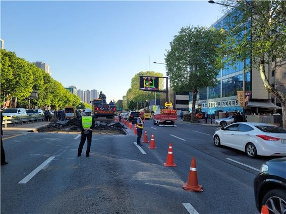 강동구 길동사거리 지반침하 현장
[서울시 제공. 재판매 및 DB 금지]