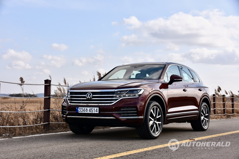 폭스바겐 &#39;2023 투아렉&#39;