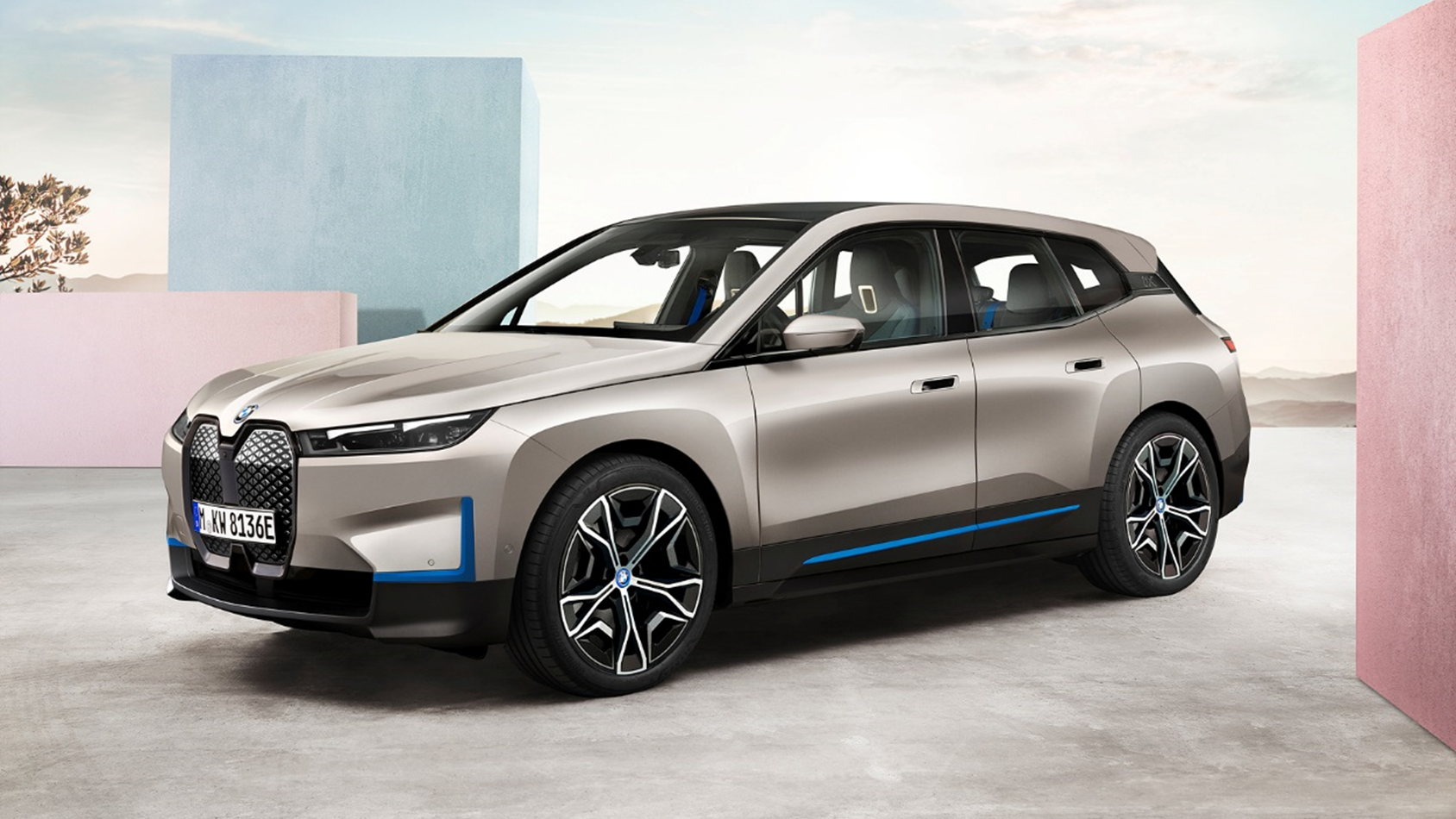 BMW iX