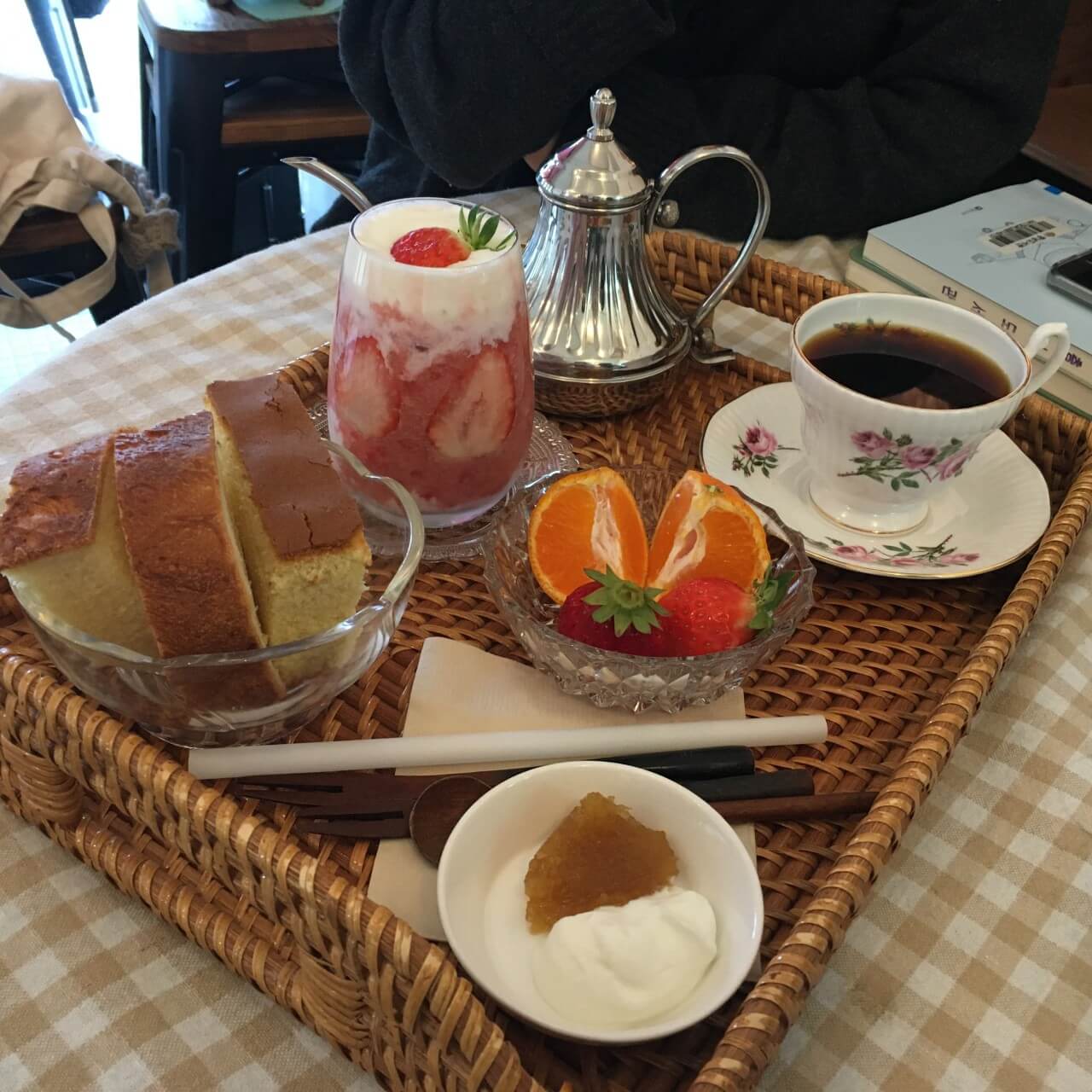 생생정보 두 집 살림 카페 순이로 남해 한 달 살아보기 카페 톨 생생정보 2299회