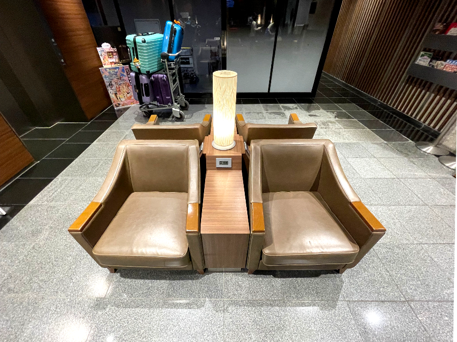 도미 인 구마모토 로비내 의자