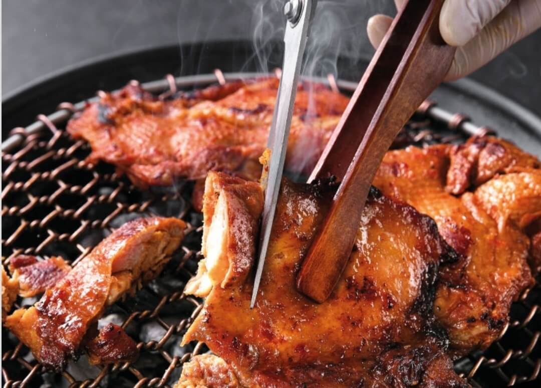 생생정보 고기8종 치킨 포함 샐러드바 경북 경산