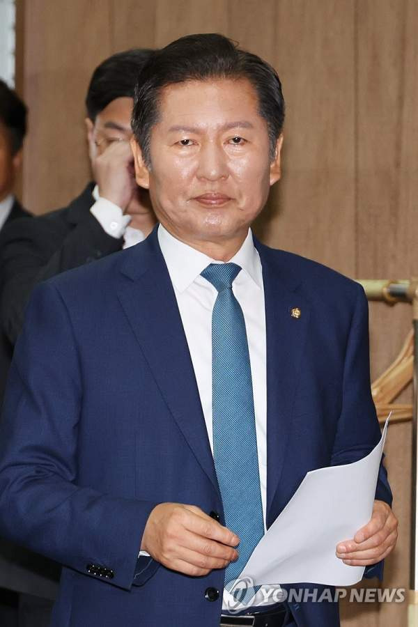 정청래 당대표 출마 선언 나이 프로필 고향 학력 더불어민주당 선거이력 총정리
