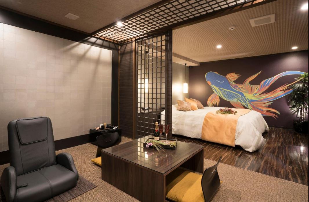 Japan&amp;#39;s Love Hotel 