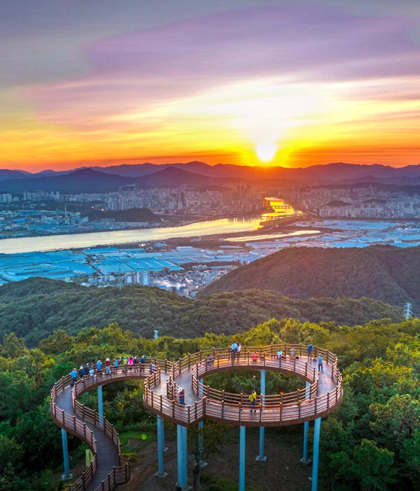 망양조하 (望洋朝霞) 염포산 전망대