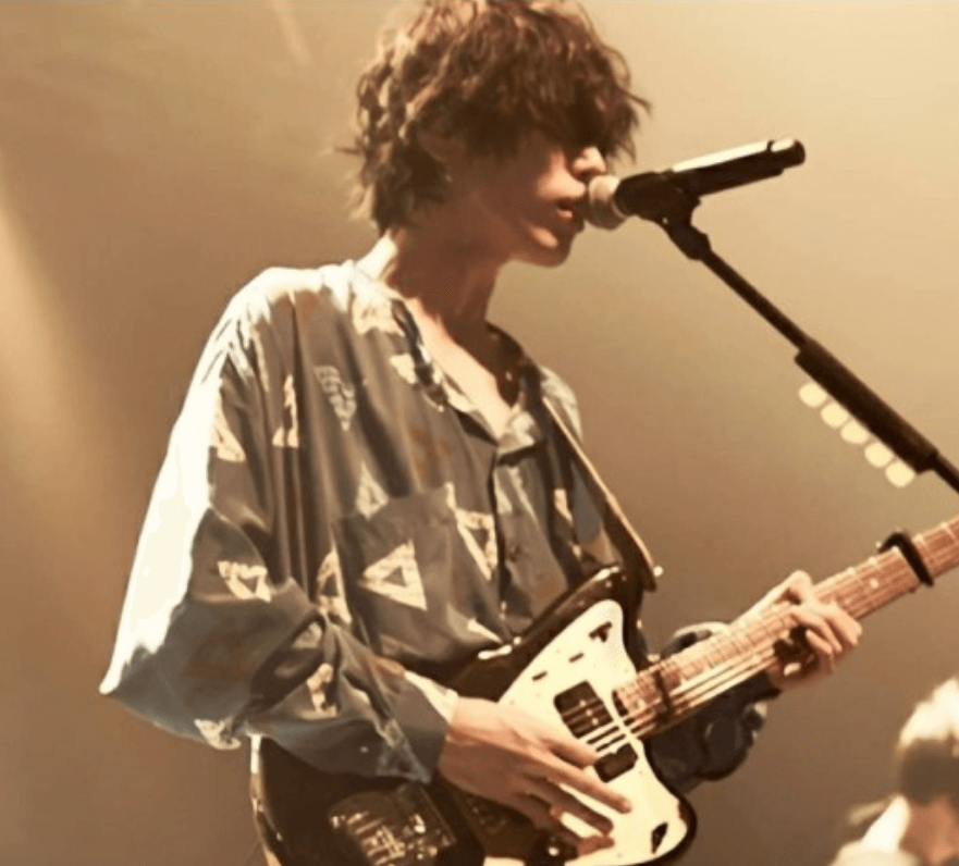 요네즈-켄시-사진