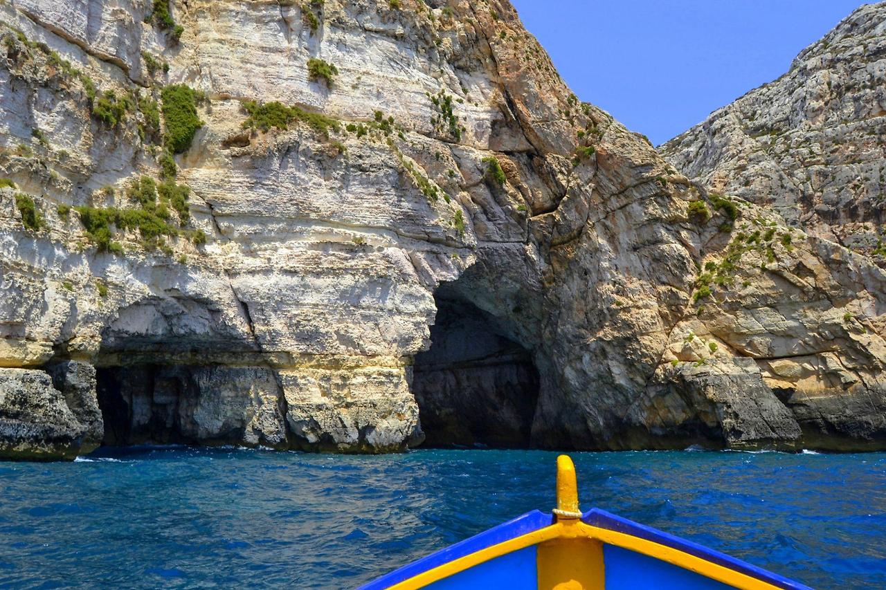 블루 그로토 &amp; 코브 보트 투어 신청하기