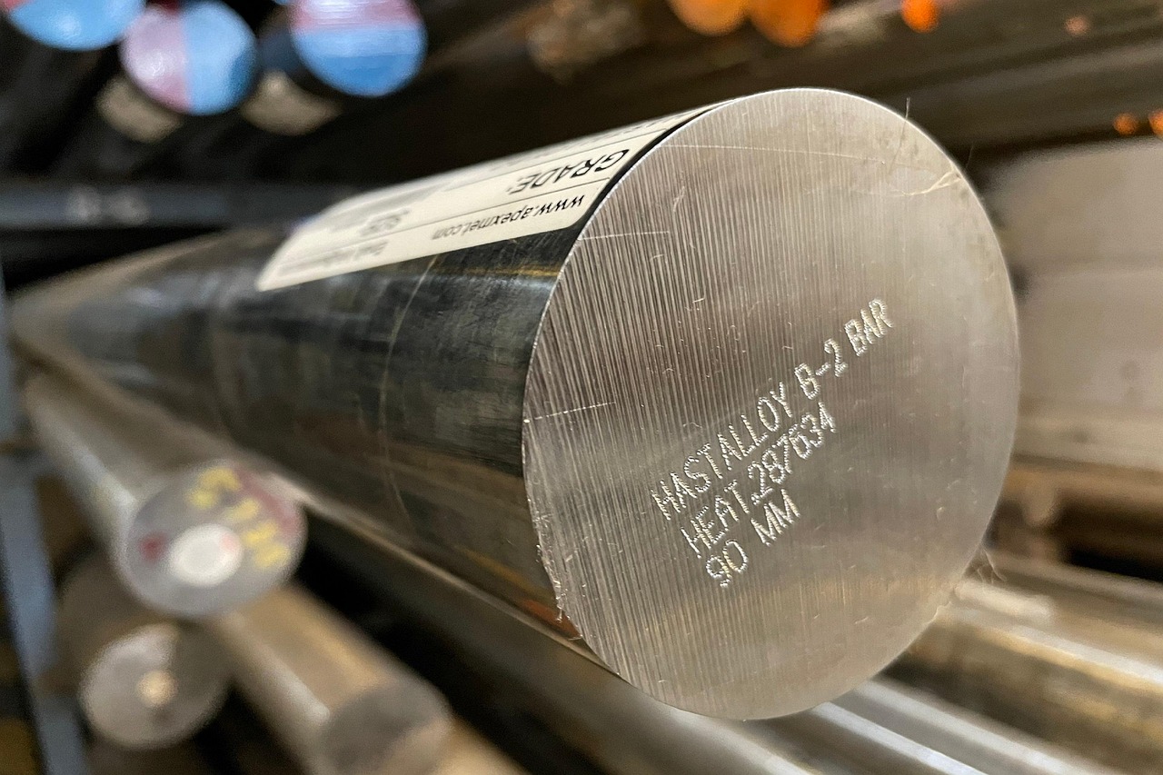 "버려진 스마트폰이 금광이다? 도시 광산이 뜨는 이유"