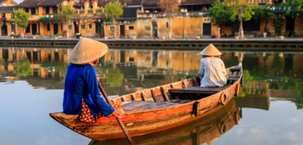 청년 혼자 떠나는 저예산 해외 여행지 Top3