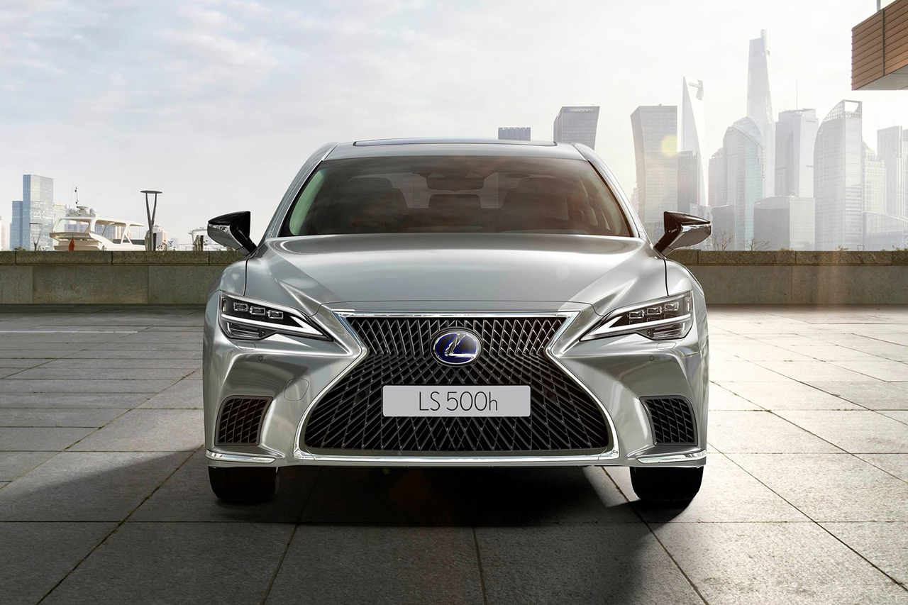 렉서스 LS300h 가격 연비 제원