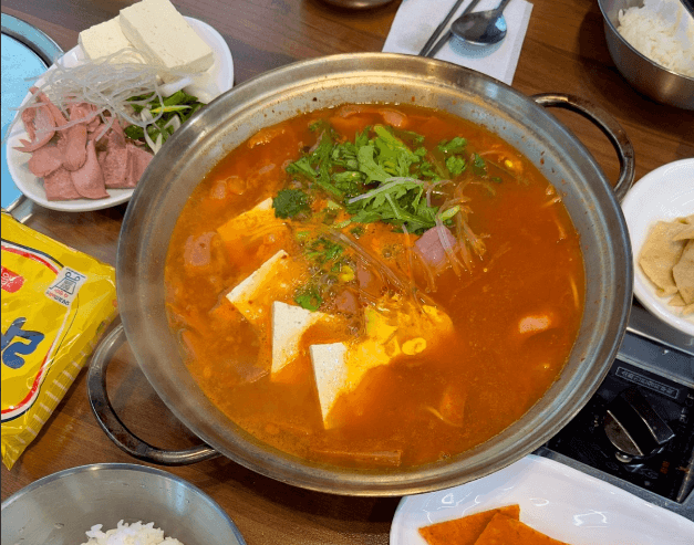 생방송투데이 부대찌개 도봉구 창동 맛집 정보
