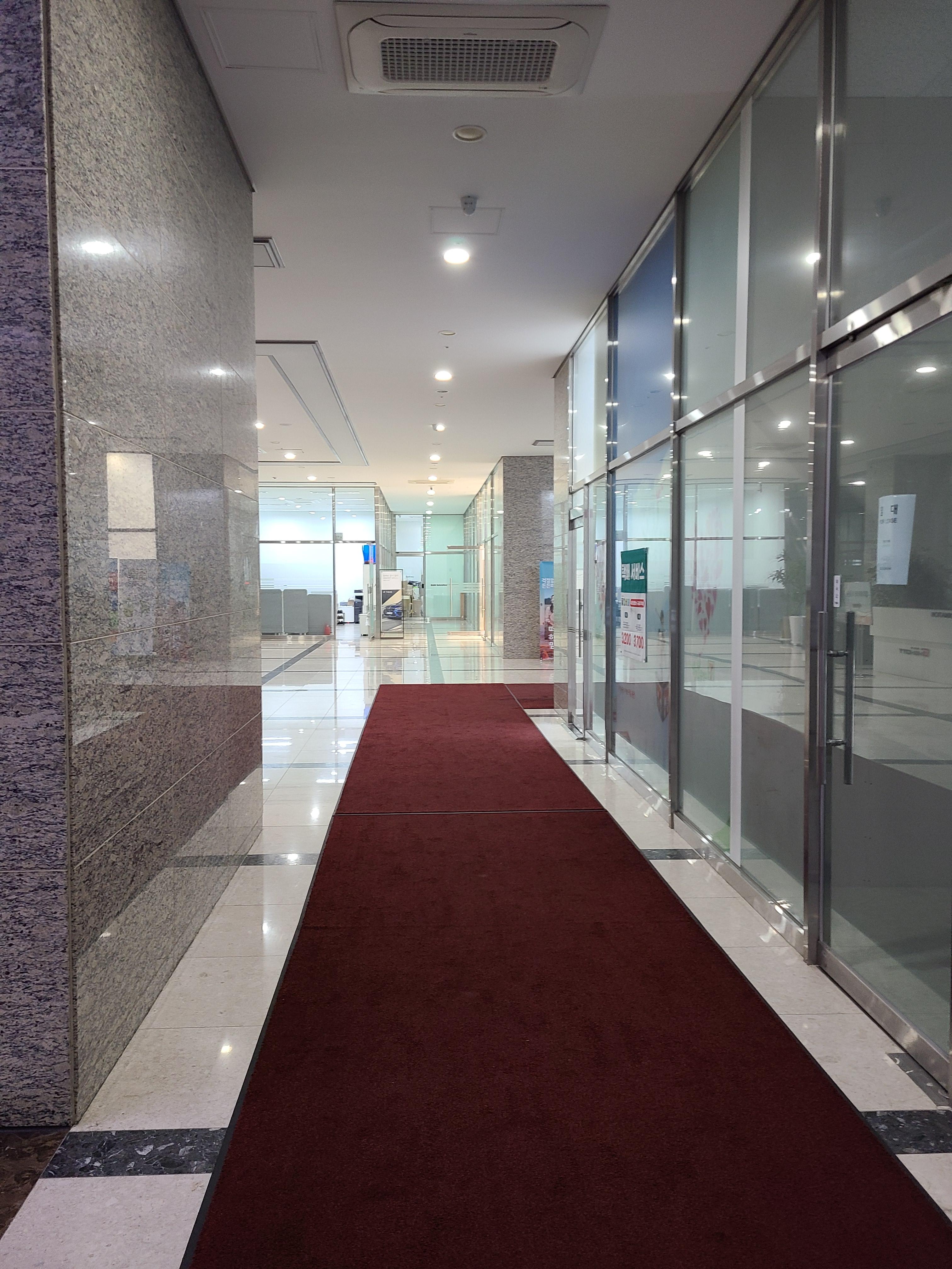 지하이시티 1층 내부5