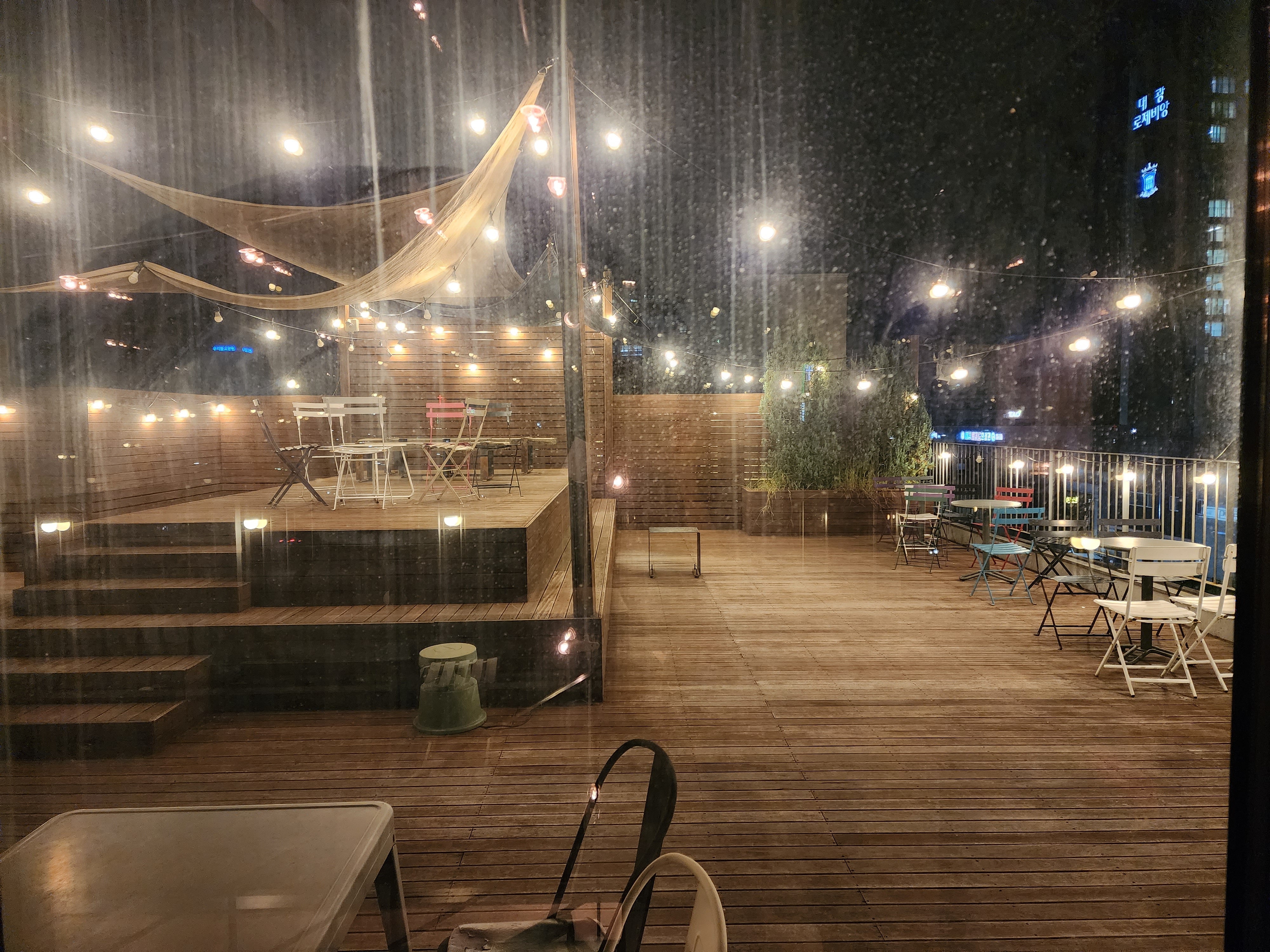 카페304 4층 루프탑