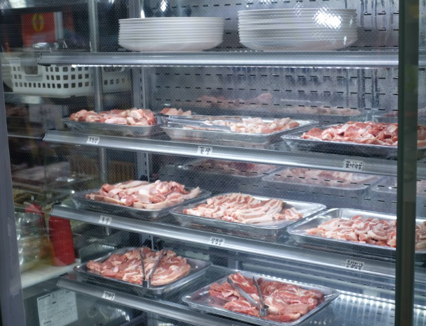 부뜰생고기한돈무한리필 대표 메뉴