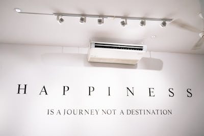 벽걸이 에어컨 냄새 제거