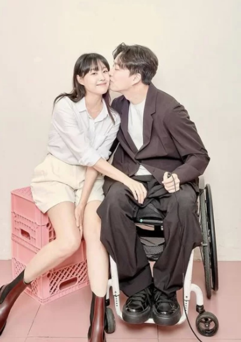 송지은 박위 인스타