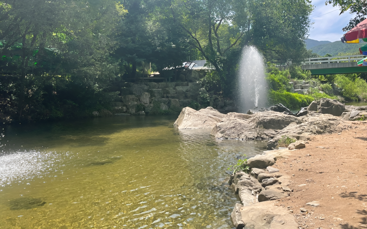 산 용현 계곡