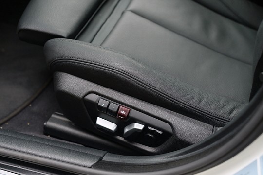 자동차 메모리 시트