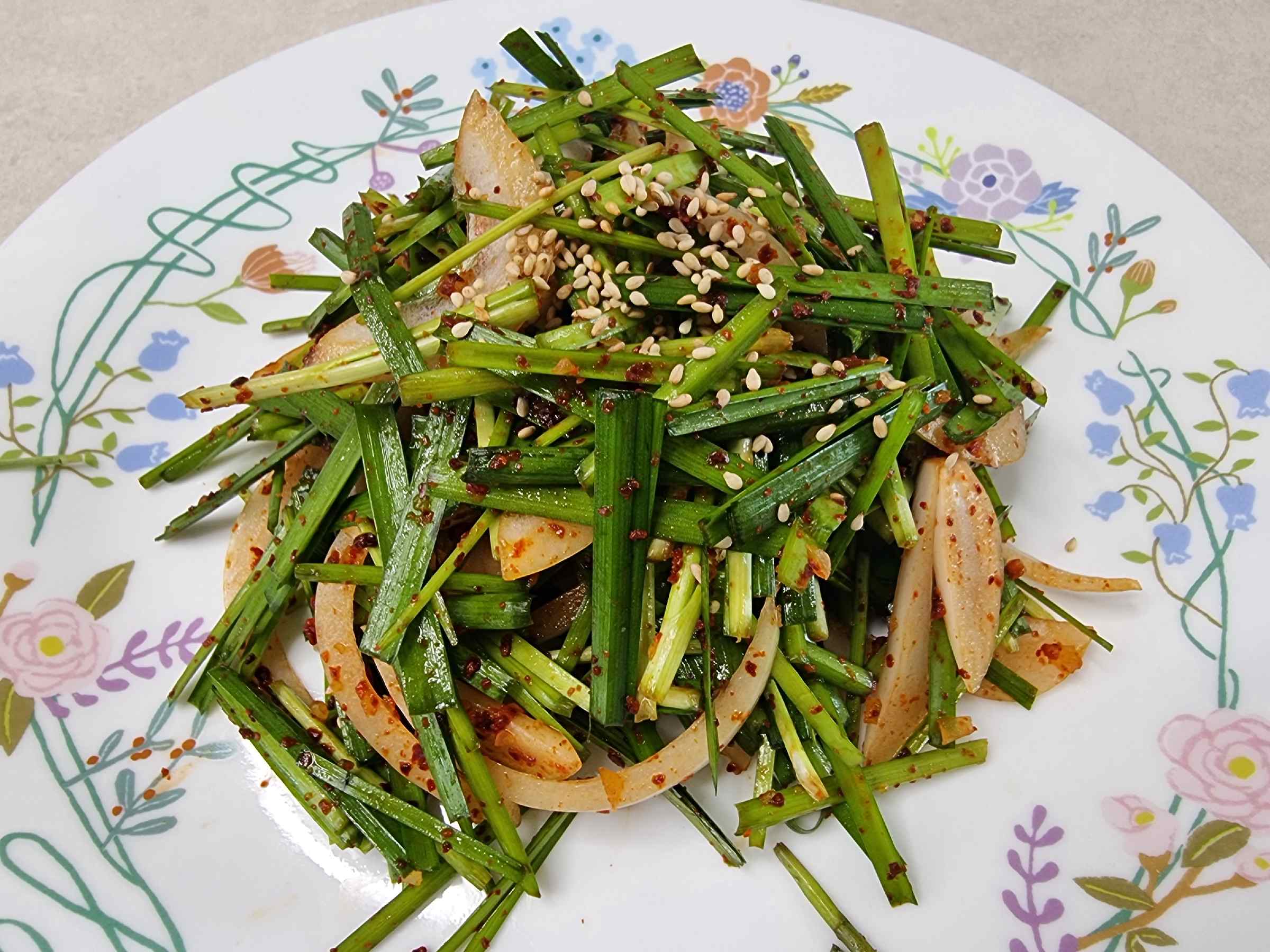 부추무침 완성!