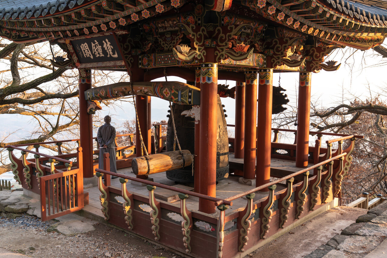 영화 대가족 촬영지 속 사찰의 모습