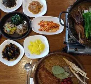 길뜨락