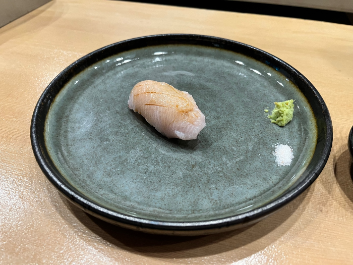 방어 초밥