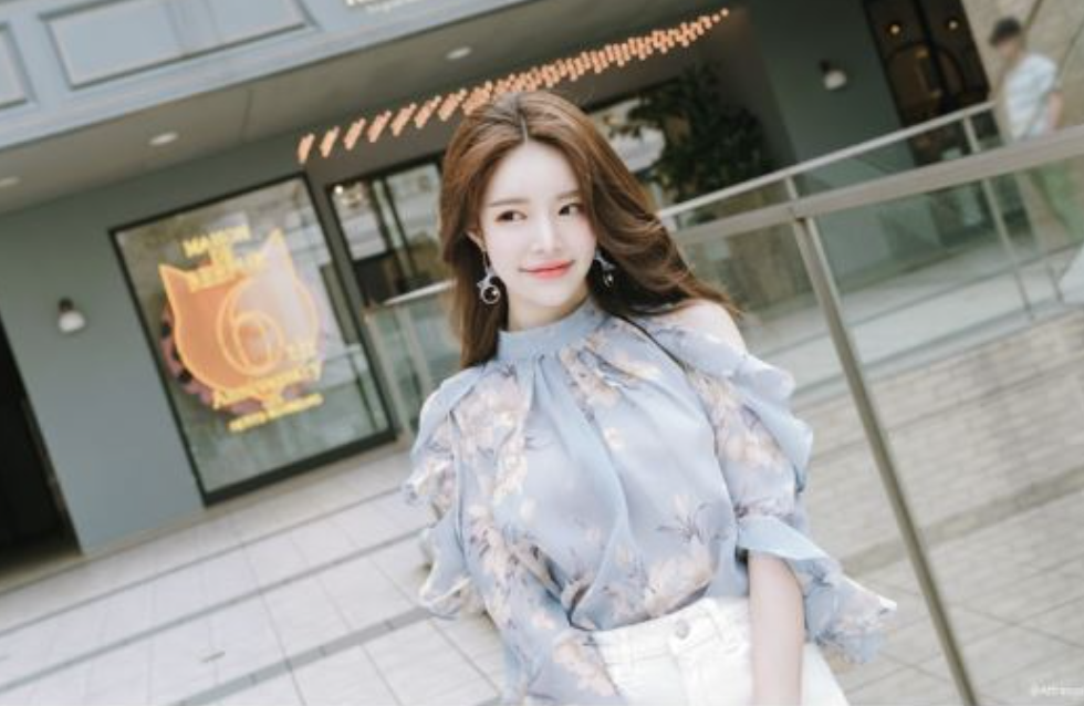 유혜원 쇼핑몰 모델