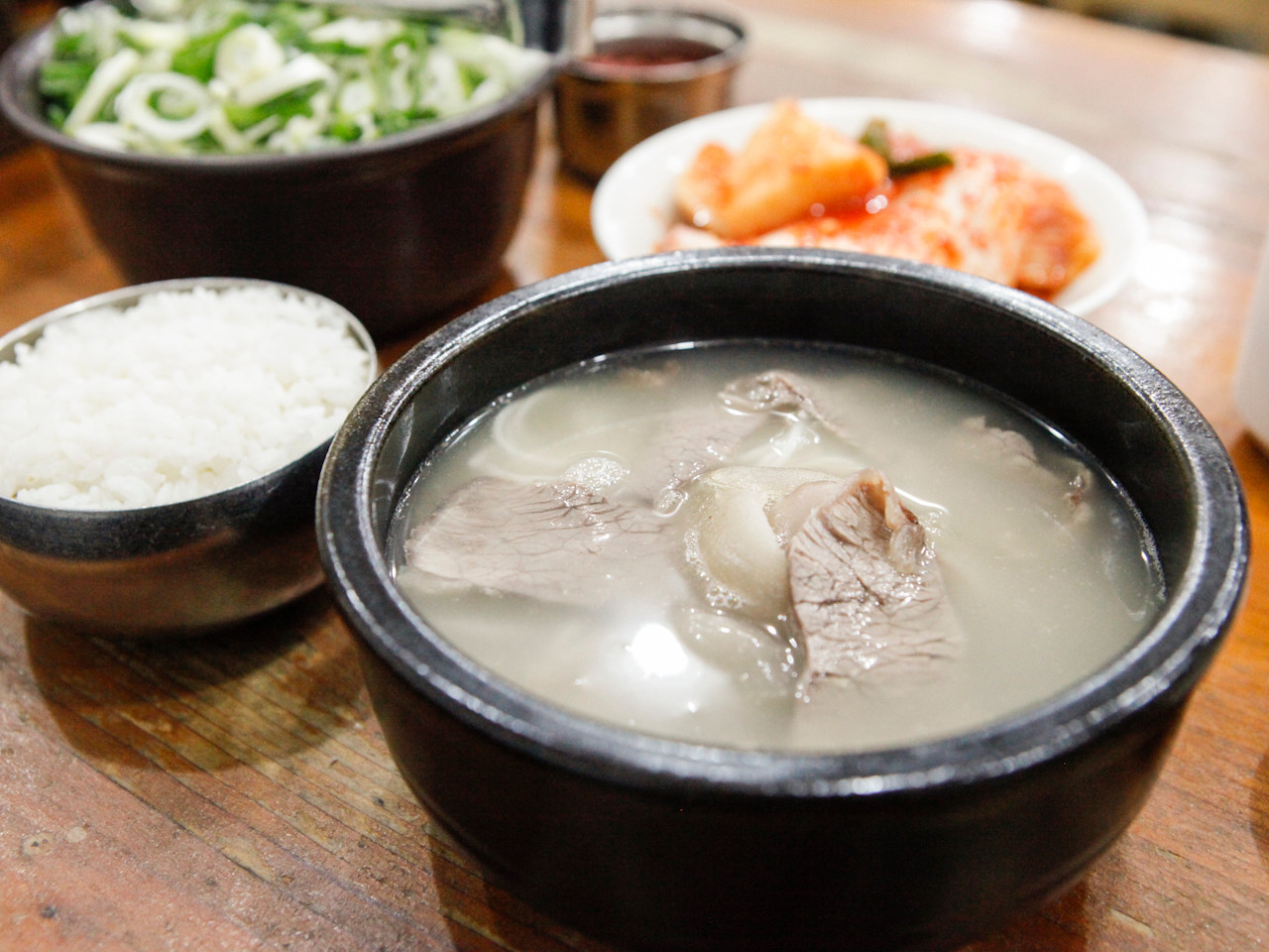 고기가-많이-들어간-설렁탕