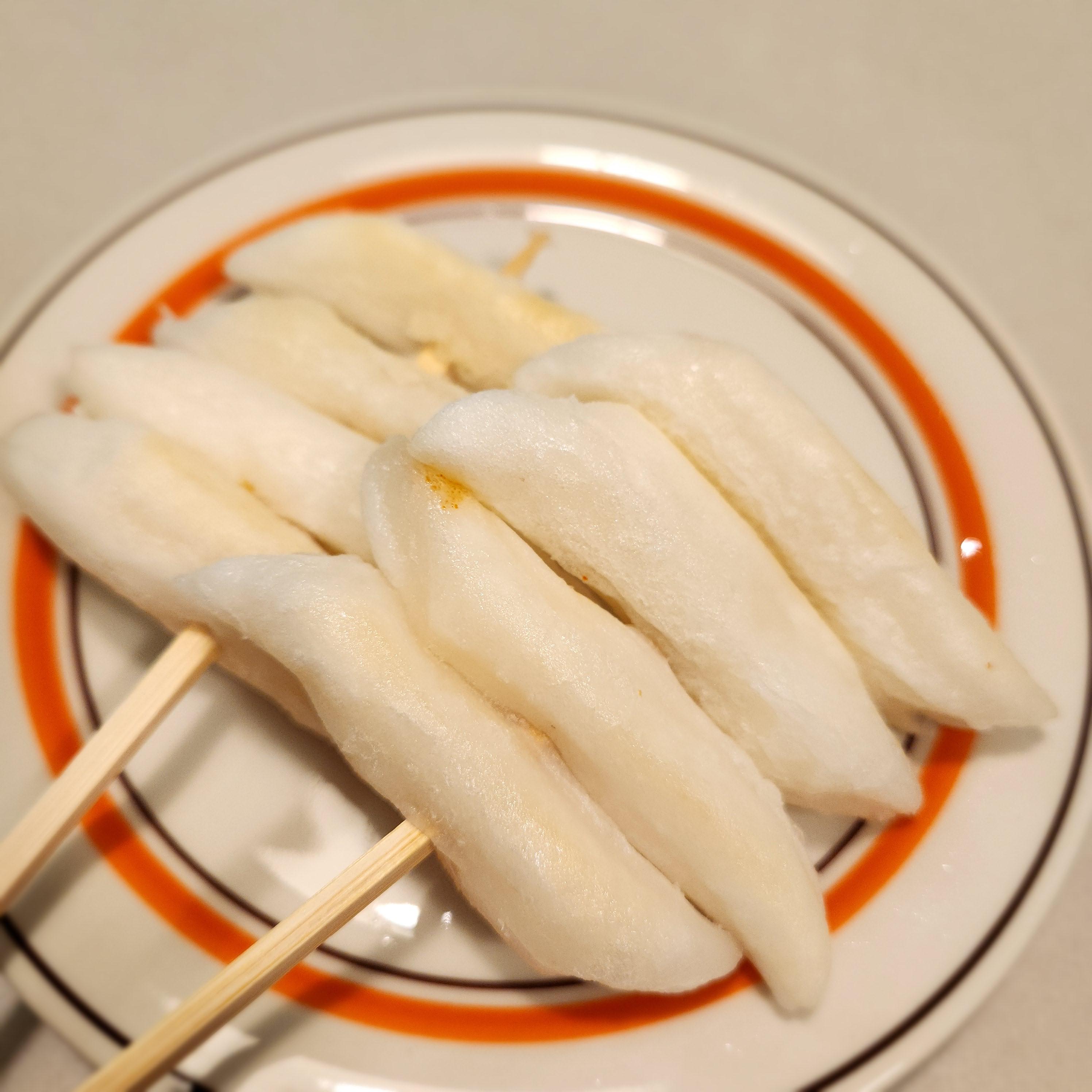 떡꼬치-꼬치에끼우기