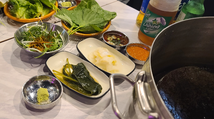 상대원동맛집 삼겹살맛집 무쇠뚝삼겹 메뉴판 생삽겹살 밑반찬